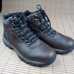 Magellan Outdoors | Shoes | Magellan Outdoor Rubber Boots  display picture 3